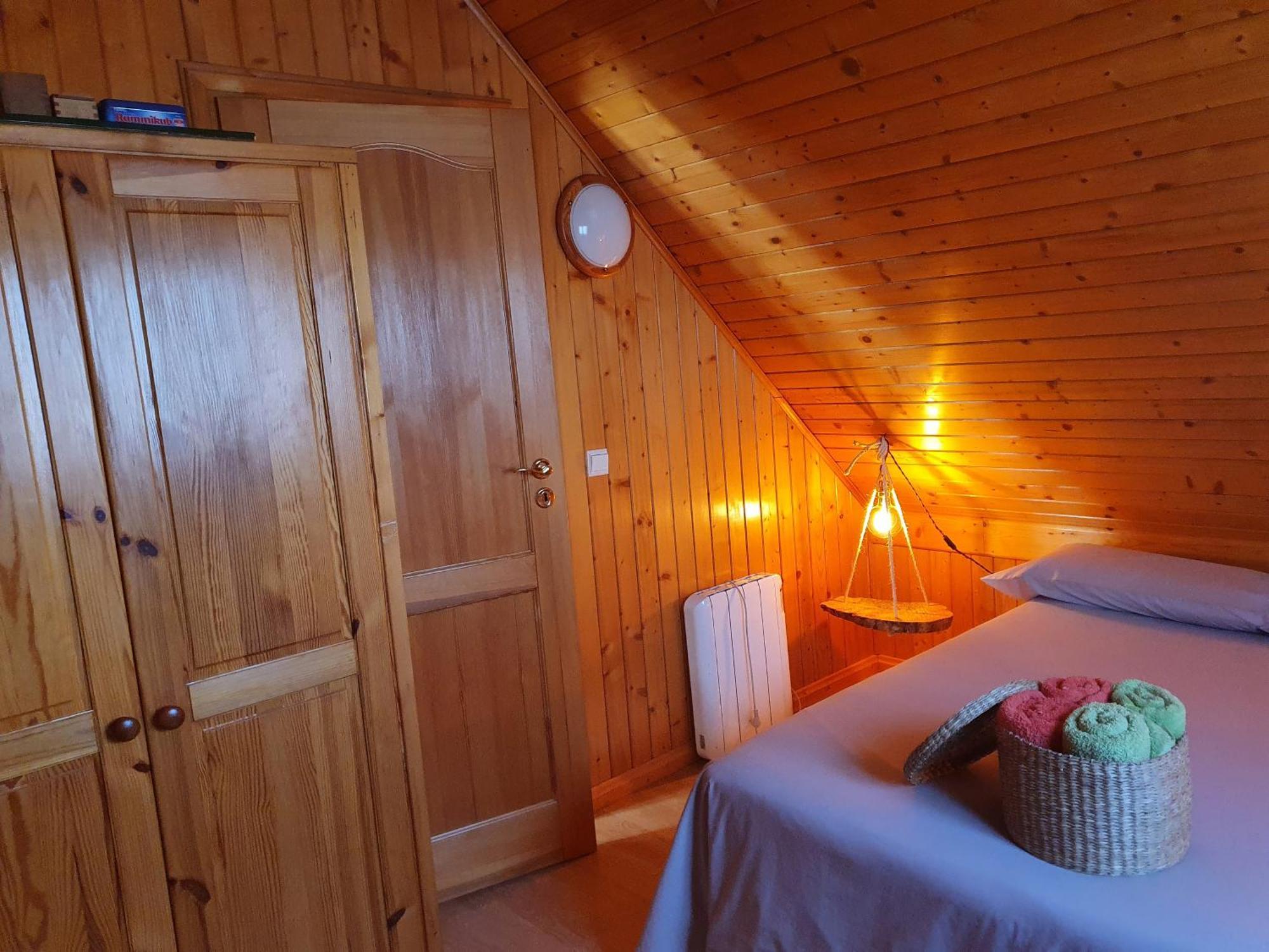 Cabana De Madera Especial Y Acogedora Cardenete Екстер'єр фото